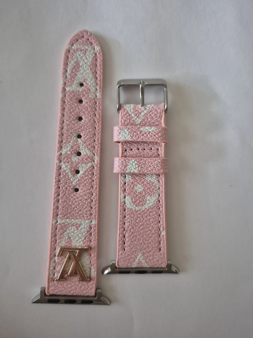 Louis Vuitton fits 42
